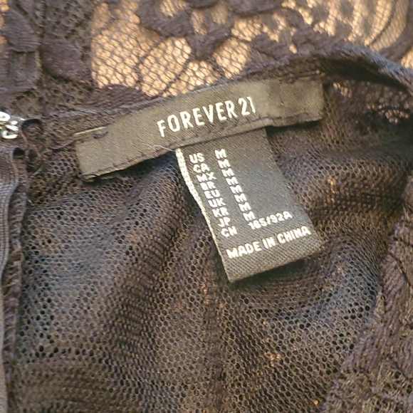 Beautiful black lace dress!♡ OFFERS & TRADES WELCO - Picture 5 of 5